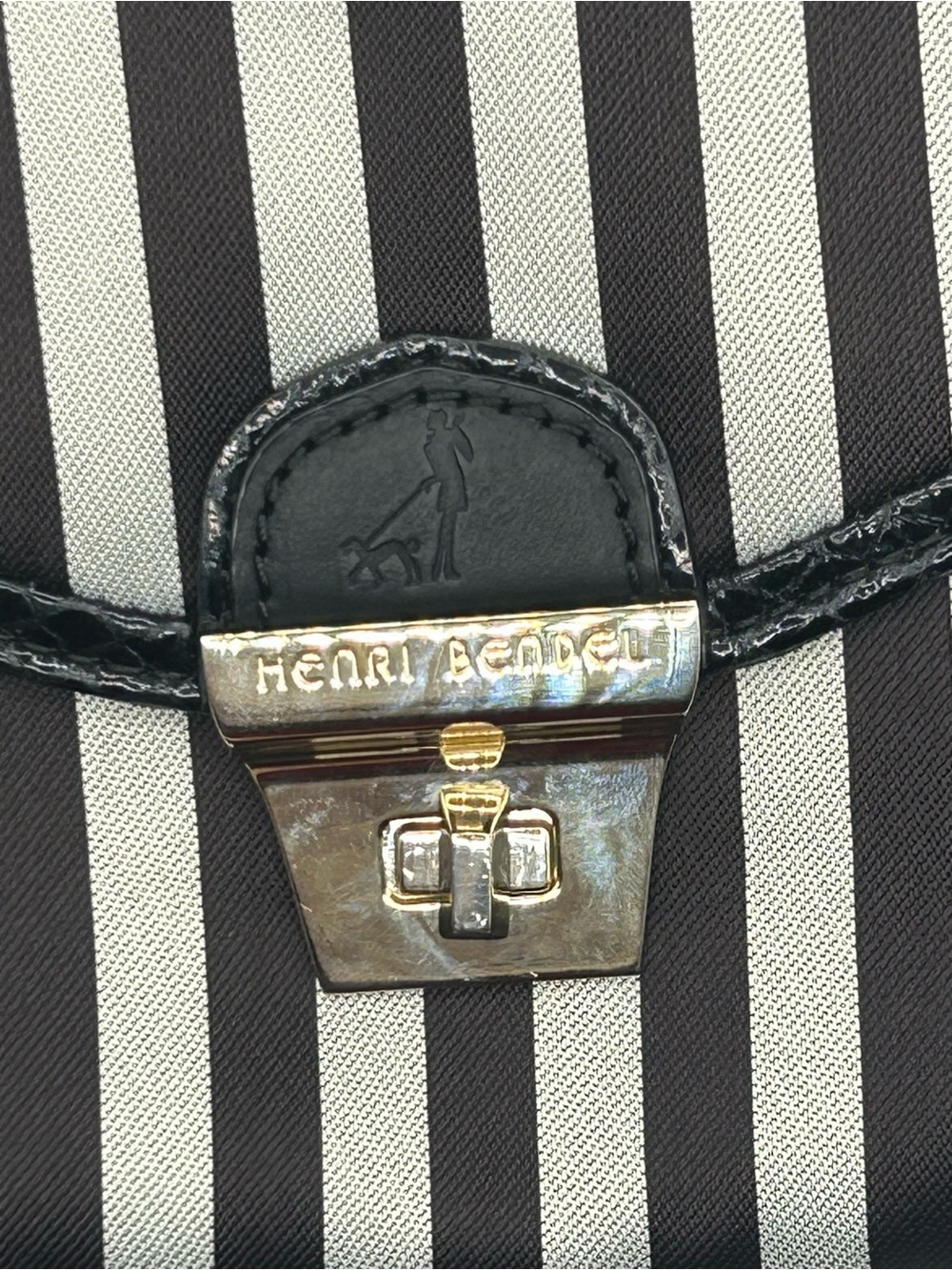 Henri Bendel Vintage Black and White Striped Chain Shoulder Bag - Picture 5 of 8
